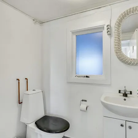 Feriehus 5 Bedroom Beautiful Home In Tranekaer